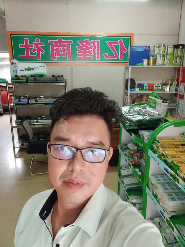 亿隆的第三张照片--南宁相亲服务中心