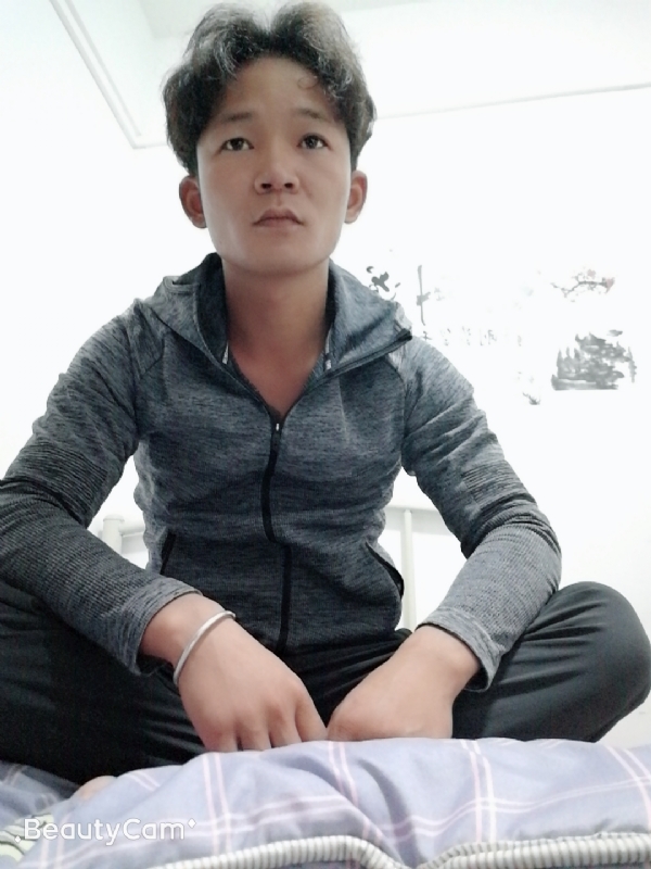 东浩学长的第一张照片--南宁相亲服务中心