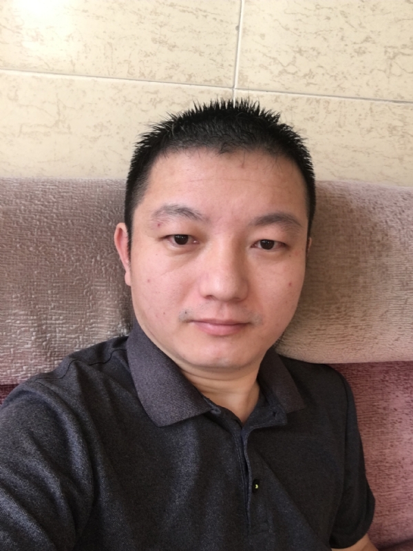 曲怀觞的第一张照片--南宁相亲服务中心