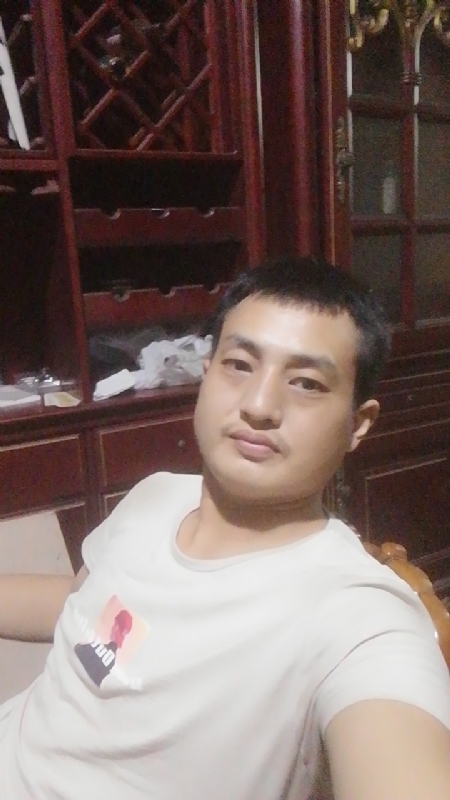 明天遇见你的第一张照片--南宁相亲服务中心