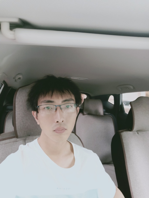 阳光大男孩的第一张照片--南宁相亲服务中心