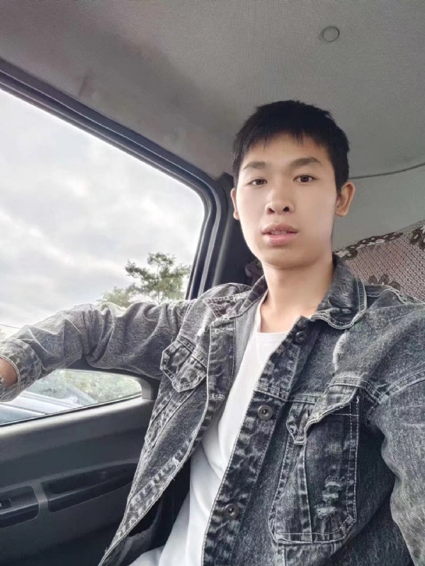 康康的第一张照片--南宁相亲服务中心