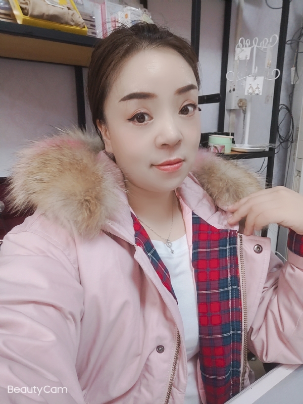 爱雨的第一张照片--南宁相亲服务中心