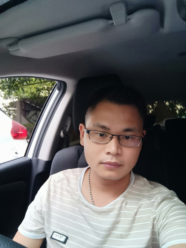 水明的第二张照片--南宁相亲服务中心