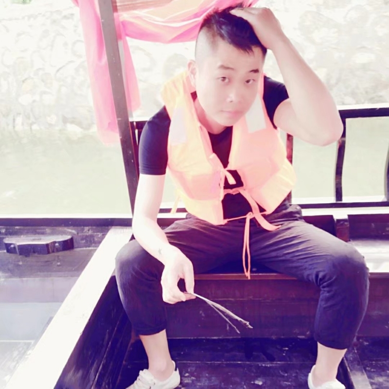 乔七的第一张照片--南宁相亲服务中心