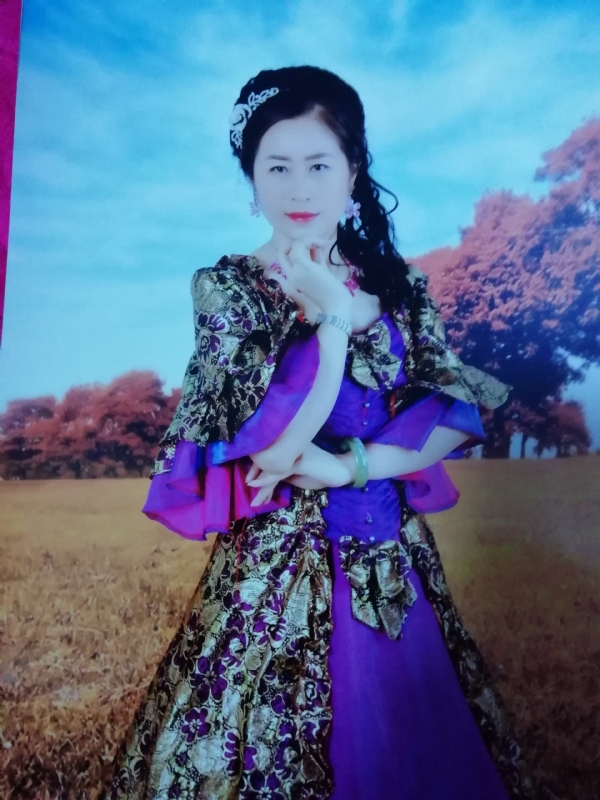 清水芙蓉的第二张照片--南宁相亲服务中心