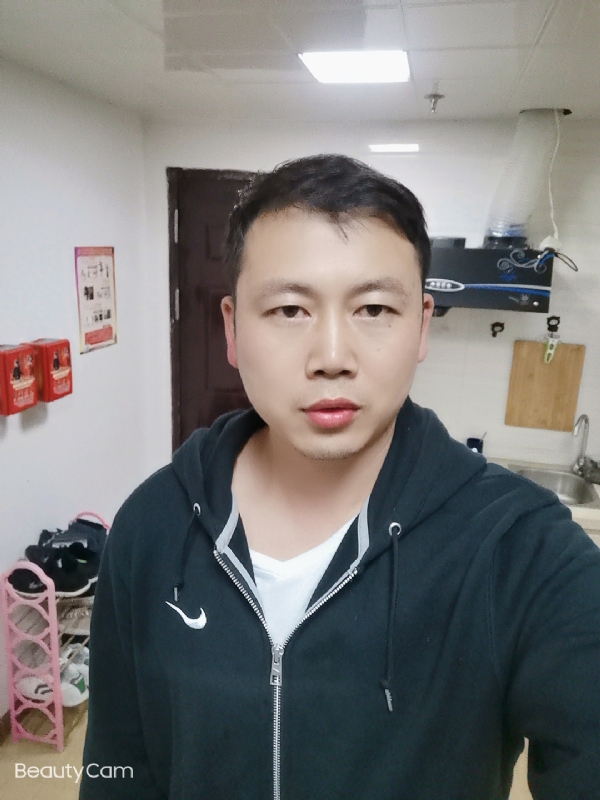 暖暖的风的第一张照片--南宁相亲服务中心