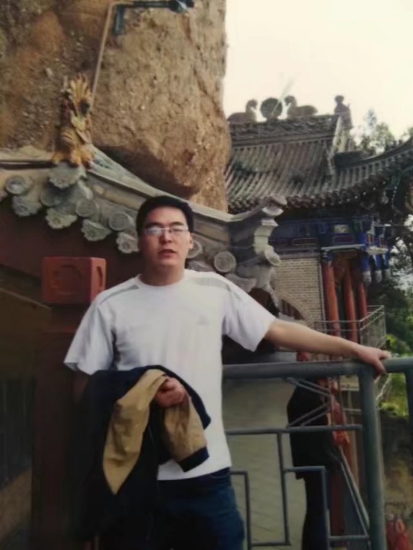 情迷海棠的第一张照片--南宁相亲服务中心