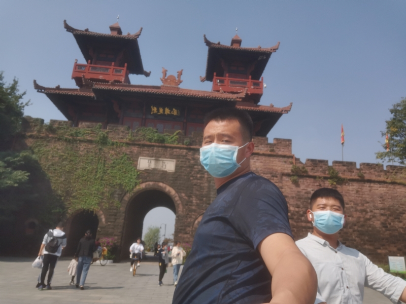 聆听的第一张照片--南宁相亲服务中心