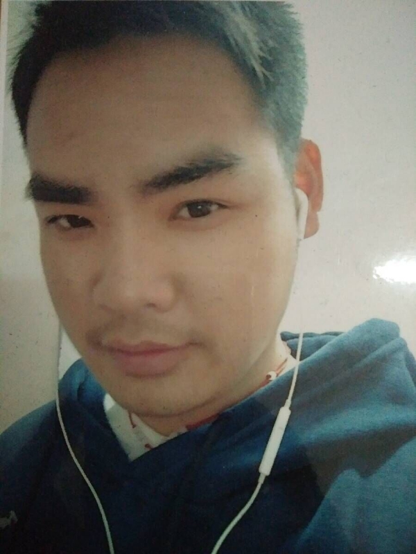 渴望爱的第一张照片--南宁相亲服务中心