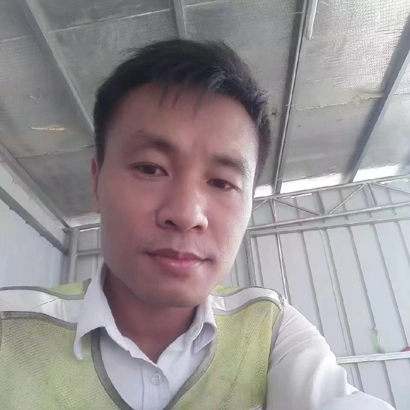 小马哥的第一张照片--南宁相亲服务中心