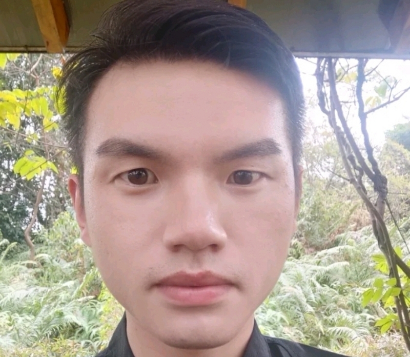 彬彬有礼的第二张照片--南宁相亲服务中心