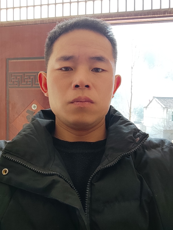 勇敢的成长的第一张照片--南宁相亲服务中心