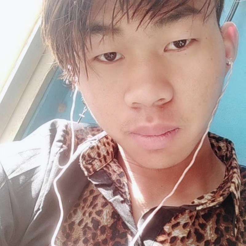 少年不在少的第三张照片--南宁相亲服务中心