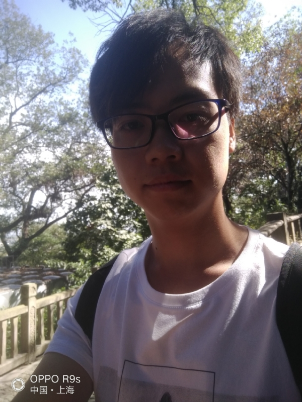 不忘旧年的第一张照片--南宁相亲服务中心