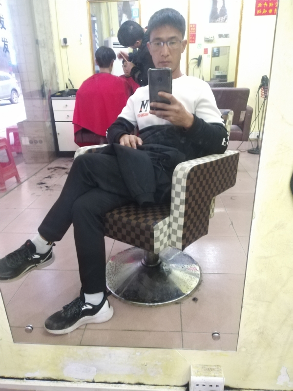 hushuai的第一张照片--南宁相亲服务中心