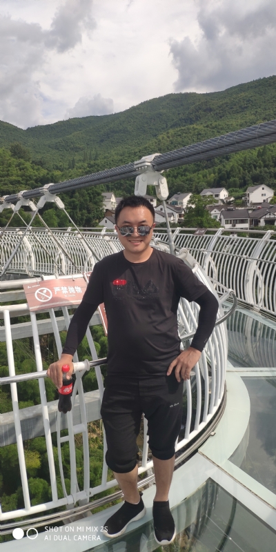 bu离bu弃的第一张照片--南宁相亲服务中心