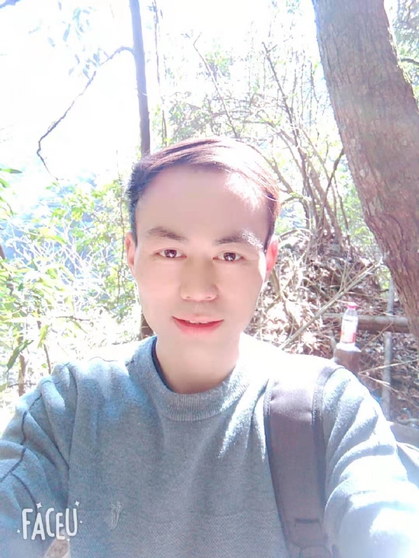 阿龙的第一张照片--南宁相亲服务中心