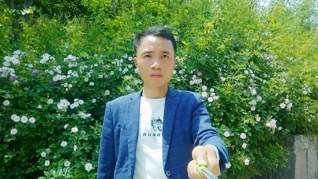 一生何求的第一张照片--南宁相亲服务中心