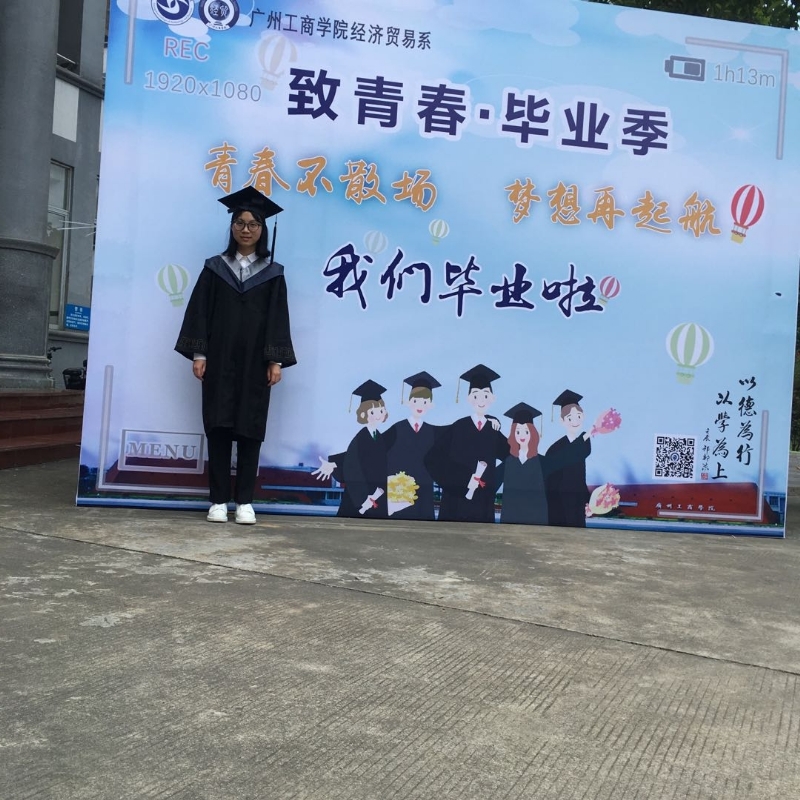 小小的第一张照片--南宁相亲服务中心