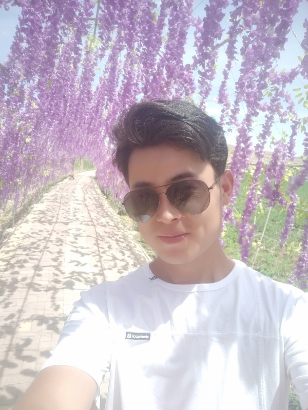 既往的第一张照片--南宁相亲服务中心