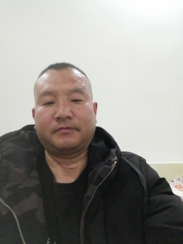 肖小江的第一张照片--南宁相亲服务中心