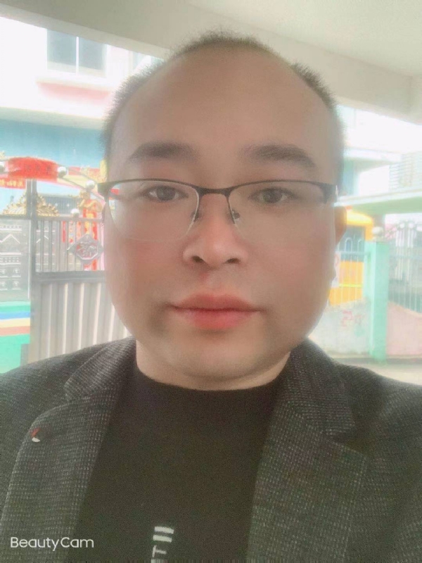 海阔凭鱼跃的第一张照片--南宁相亲服务中心