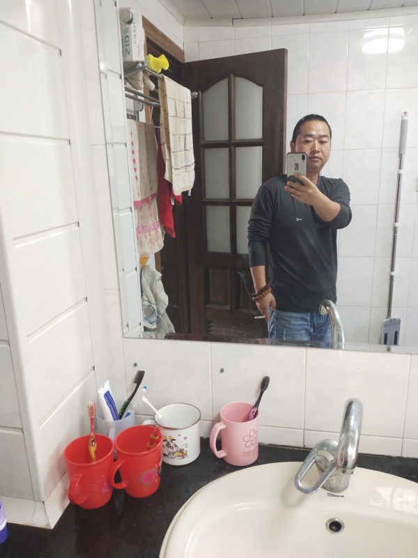 半世人间的第二张照片--南宁相亲服务中心