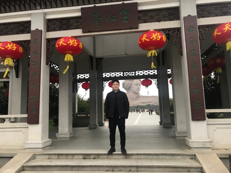 风继续吹的第一张照片--南宁相亲服务中心