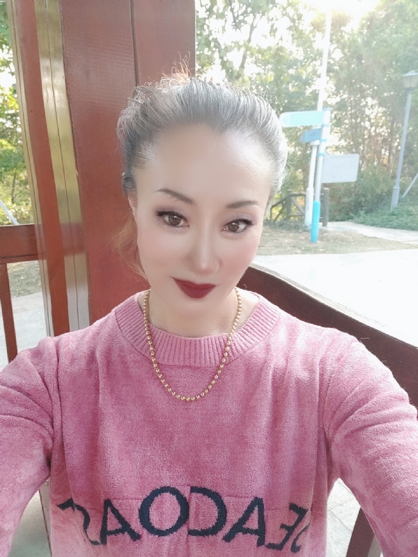 燕子的第五张照片--南宁相亲服务中心