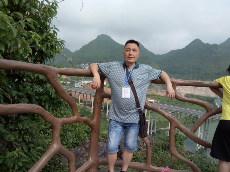 岁月无声的第一张照片--南宁相亲服务中心