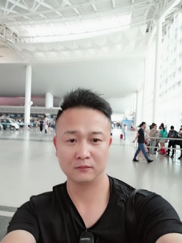 一叶知秋的第一张照片--南宁相亲服务中心