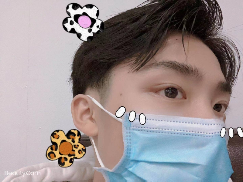 我仨儿要华为荣的第一张照片--南宁相亲服务中心