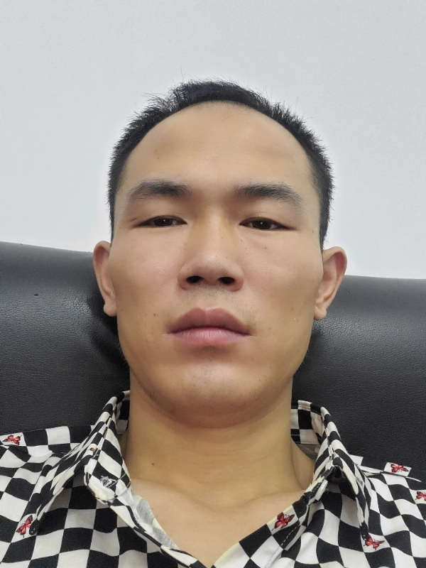 卷卷有爷名的第一张照片--南宁相亲服务中心