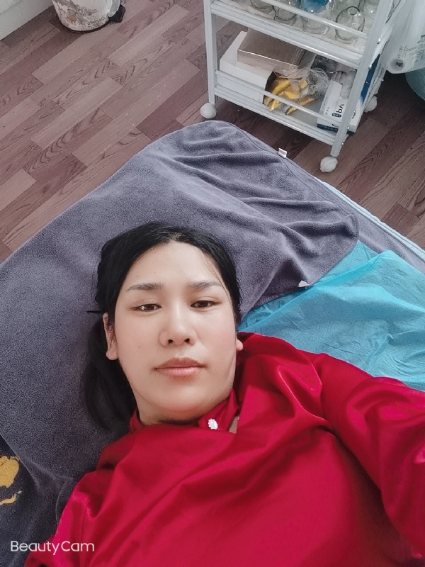 枫叶的第一张照片--南宁相亲服务中心