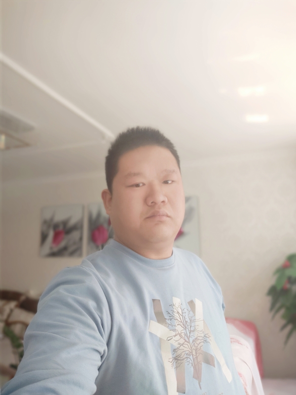 别无选择的第一张照片--南宁相亲服务中心