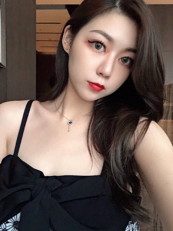 半度微涼的第二张照片--南宁相亲服务中心