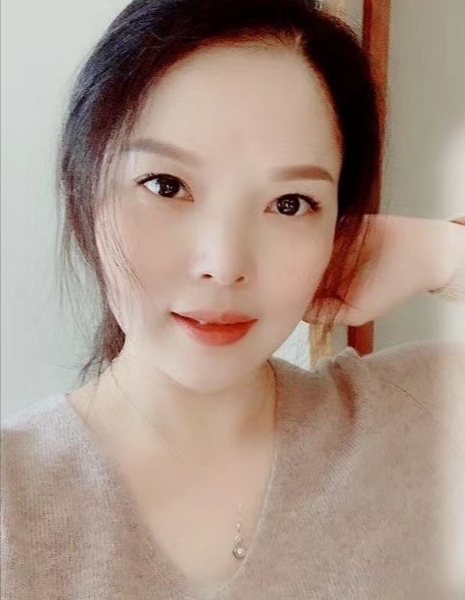 百荷的第二张照片--南宁相亲服务中心