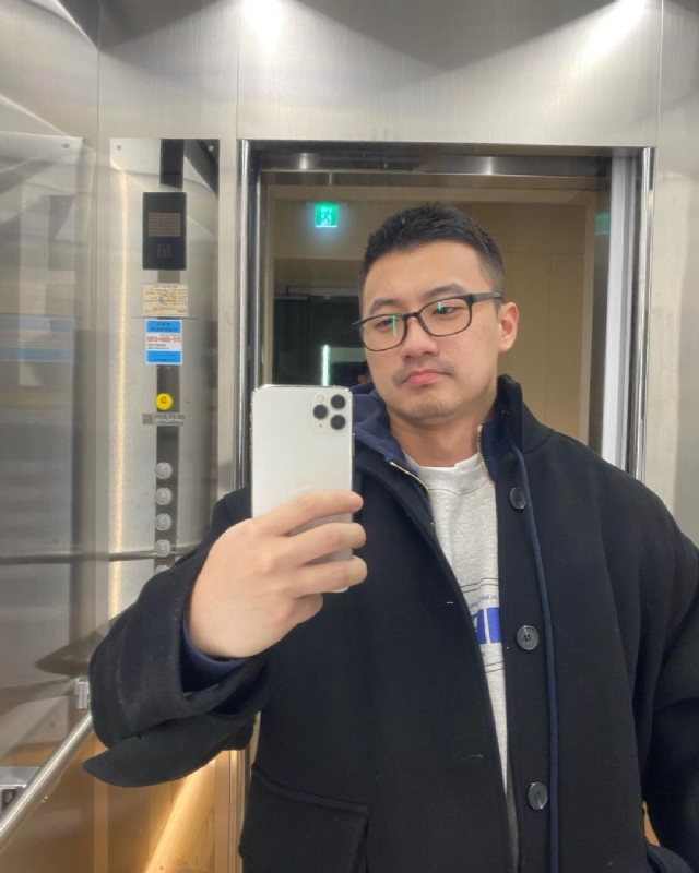 马甲线的第一张照片--南宁相亲服务中心