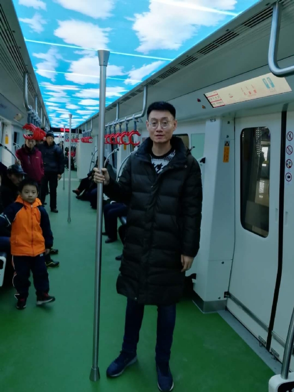 朱利安的第二张照片--南宁相亲服务中心