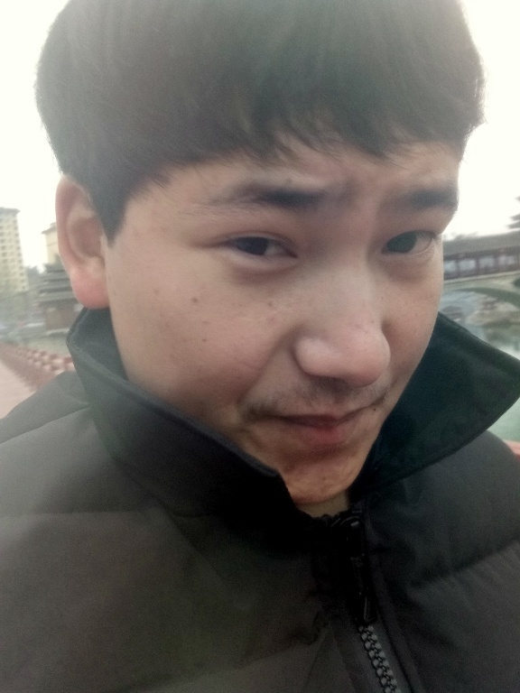 侗族青年作家超超的第二张照片--南宁相亲服务中心