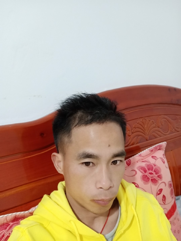 小biu崽的第一张照片--南宁相亲服务中心