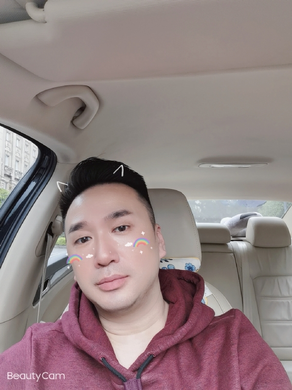 庭菘的第一张照片--南宁相亲服务中心