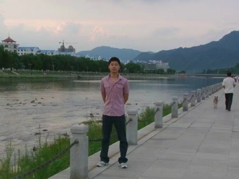 王王的第一张照片--南宁相亲服务中心