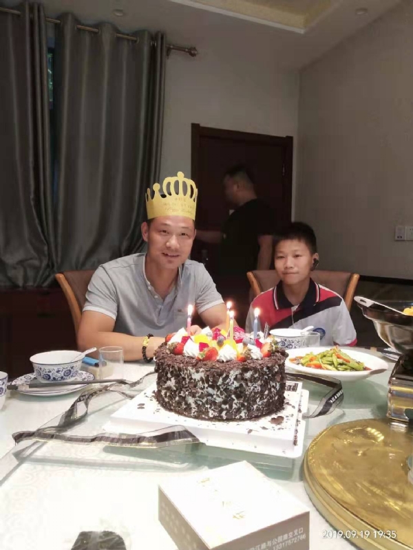 孤独的狼的第一张照片--南宁相亲服务中心