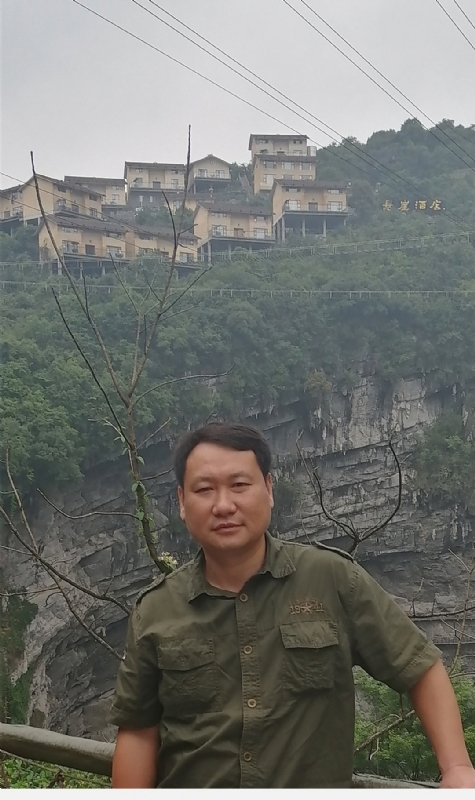 迷彩人生的第一张照片--南宁相亲服务中心