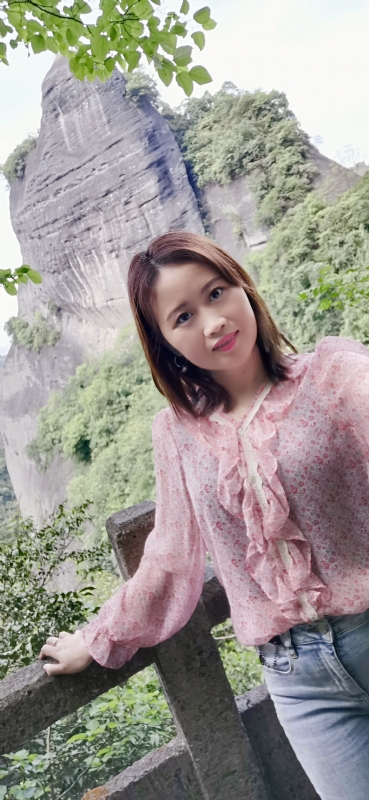 花开半夏的第二张照片--南宁相亲服务中心