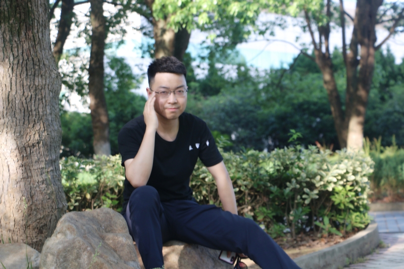 阿帆的第二张照片--南宁相亲服务中心