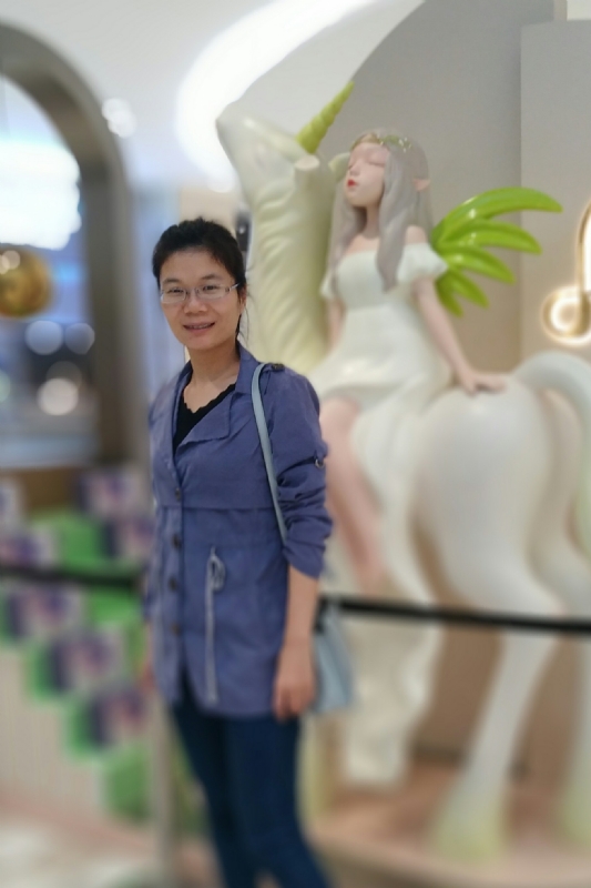 霞的第一张照片--南宁相亲服务中心