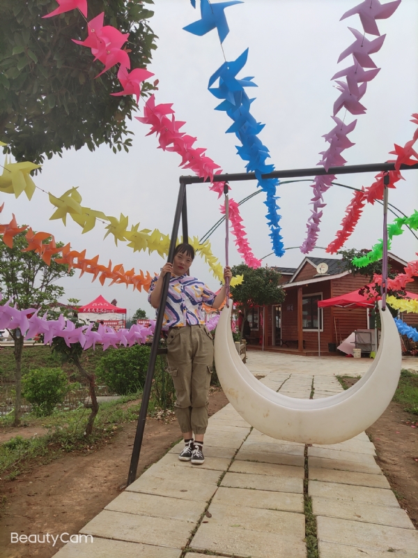 魏沐阳子的第二张照片--南宁相亲服务中心